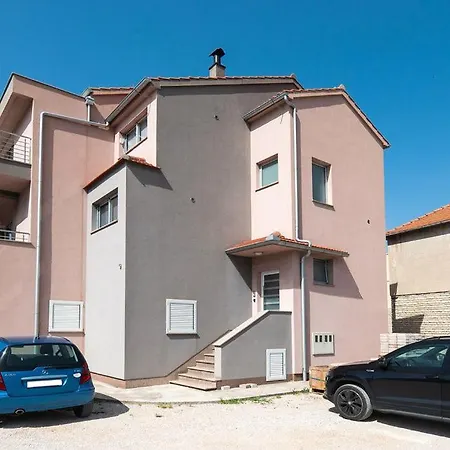 Grubisic - - Parking Included Gostinjska kuća 3*