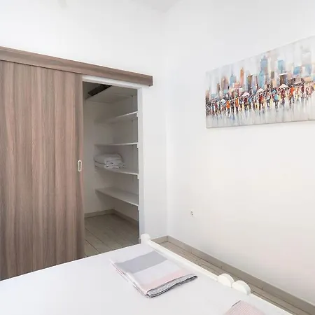 Grubisic - - Parking Included 3*