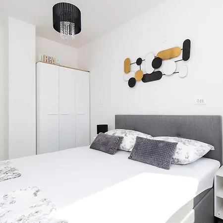 Grubisic - - Parking Included Gostinjska kuća