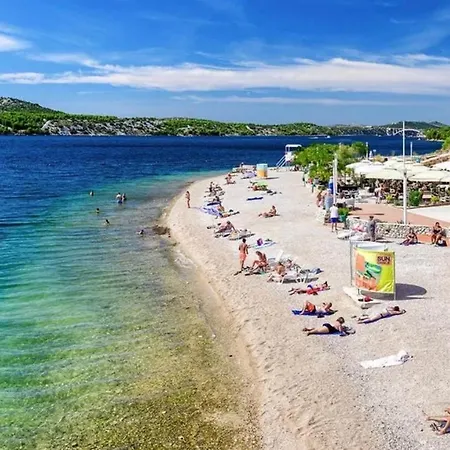 Gostinjska kuća Grubisic - - Parking Included Sibenik