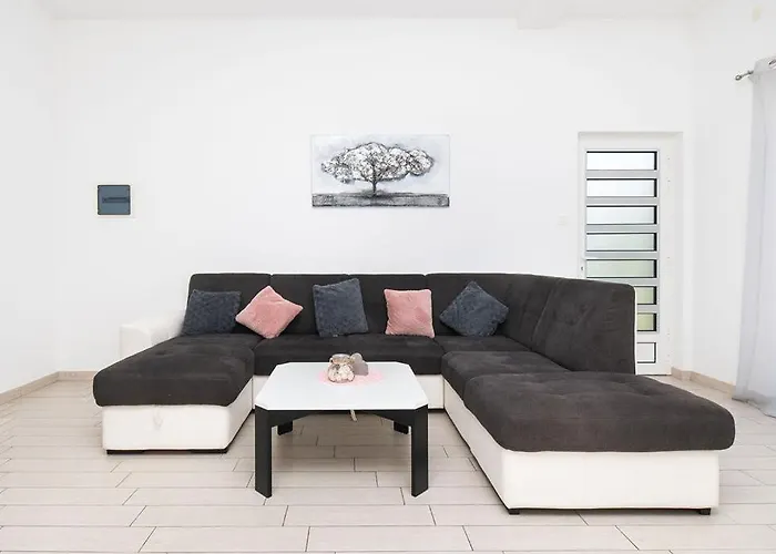 Grubisic - - Parking Included Guest house Sibenik