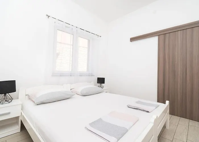 Grubisic - - Parking Included Guest house 3*