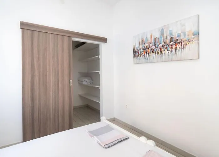 Grubisic - - Parking Included 3*